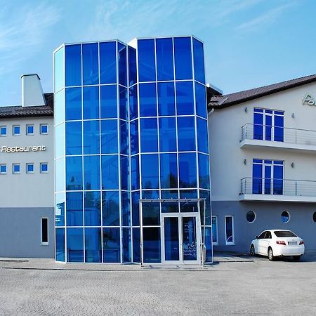 Porto Riva Hotel Zaporizhia Ngoại thất bức ảnh